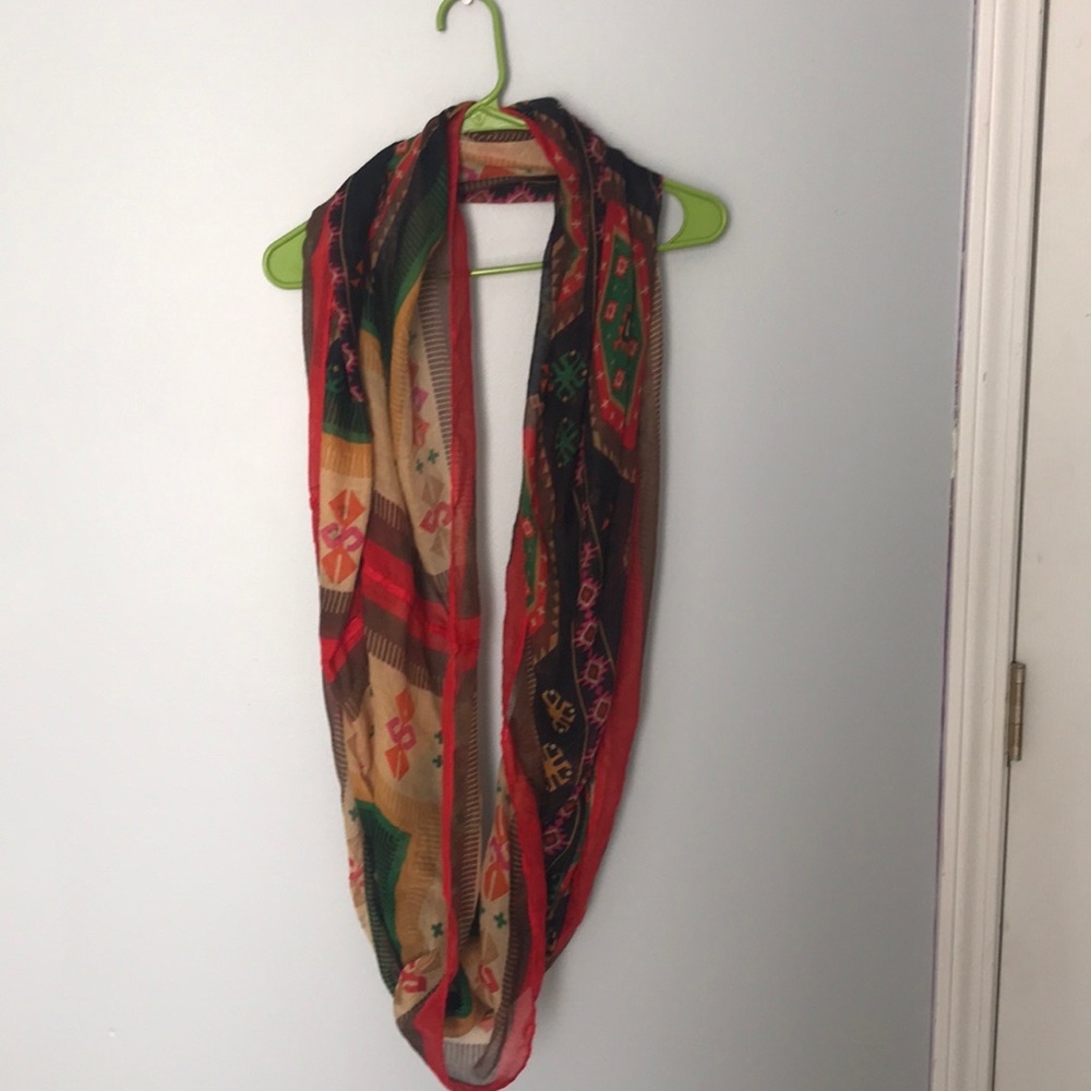 Infinity scarf